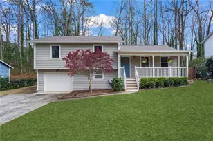 2611 Linnwood Dr SE, Smyrna, GA 30080 - Photo 1