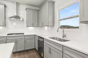 5150 Thalley Crk Dr, Cumming, GA 30028 - Photo 8