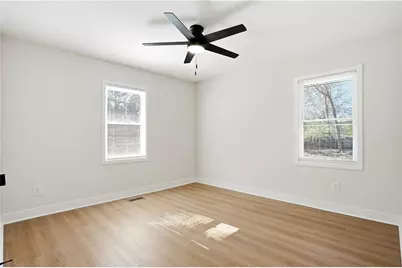 127 Perry Street, Loganville, GA 30052 - Photo 18