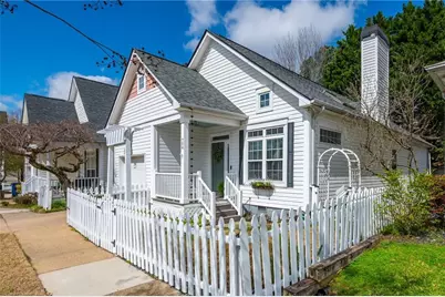 704 Gardenside Circle SE, Marietta, GA 30067 - Photo 2