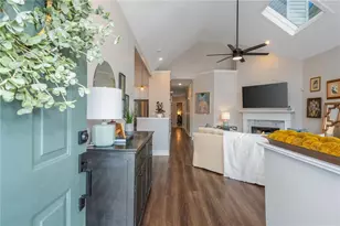 704 Gardenside Cir SE, Marietta, GA 30067 - Photo 6