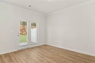 350 Silver Moon Dr, Loganville, GA 30052 - Photo 4