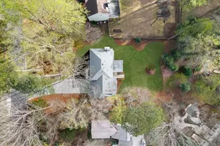 4466 Windsor Oaks Cir, Marietta, GA 30066 - Photo 2