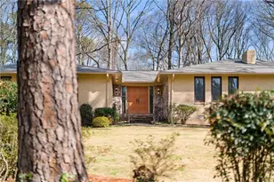 5666 Redcoat Run, Smoke Rise, GA 30087 - Photo 4