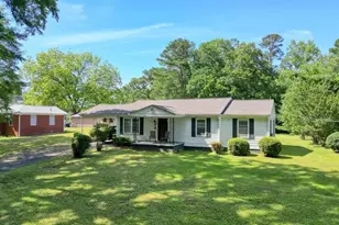 110 Barnesdale Terrace, Woodstock, GA 30188 - Photo 2