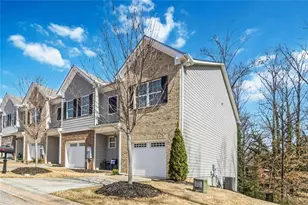 1520 Bluff Valley, Gainesville, GA 30504 - Photo 2