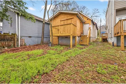 913 Smith Street SW, Atlanta, GA 30310 - Photo 26