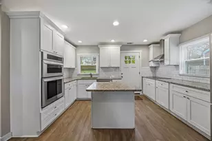 2455 Lynn Iris Dr, Decatur, GA 30032 - Photo 8