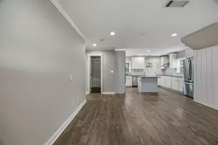 2455 Lynn Iris Dr, Decatur, GA 30032 - Photo 4