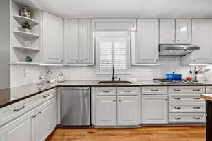 1932 Trumbull Dr, Dunwoody, GA 30338 - Photo 10