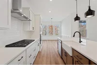 8340 Creekside Overlook Drive, Gainesville, GA 30506 - Photo 14