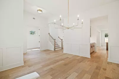 8330 Creekside Overlook Drive, Gainesville, GA 30506 - Photo 6