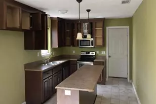 141 McRae St, Atmore, AL 36502 - Photo 4