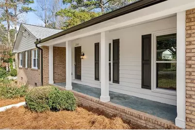 3262 Carriage Way, Marietta, GA 30062 - Photo 4