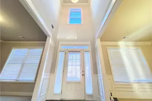 3068 Ivy Crossing Dr, Buford, GA 30519 - Photo 2