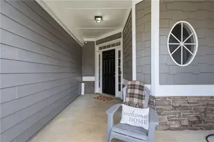 996 Pierce Brennen Dr, Lawrenceville, GA 30043 - Photo 2