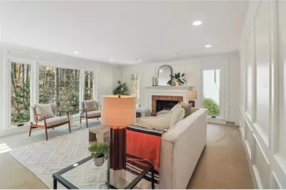 8800 Glen Ferry Drive, Johns Creek, GA 30022 - Photo 8