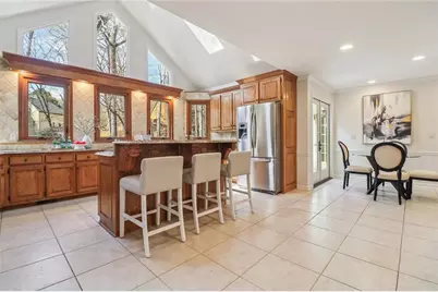 8800 Glen Ferry Drive, Johns Creek, GA 30022 - Photo 12