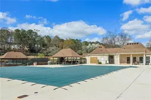 8800 Glen Ferry Dr, Johns Creek, GA 30022 - Photo 32