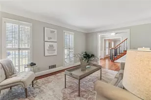 8800 Glen Ferry Dr, Johns Creek, GA 30022 - Photo 4