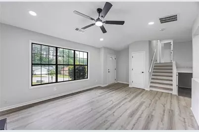 2246 Hightrail Court, Lithonia, GA 30058 - Photo 10