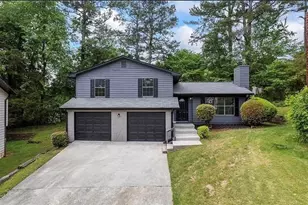 2246 Hightrail Ct, Lithonia, GA 30058 - Photo 1