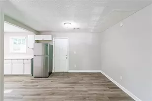 1669 Freedom Valley, Decatur, GA 30032 - Photo 8