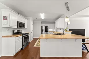 1200 Sunrise Field Ct, Lawrenceville, GA 30043 - Photo 18