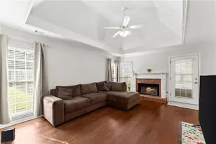 1200 Sunrise Field Ct, Lawrenceville, GA 30043 - Photo 12