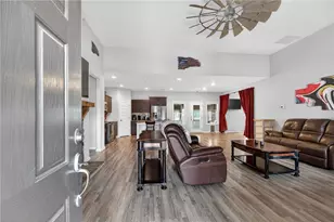 213 Randall Dr, Carrollton, GA 30117 - Photo 4