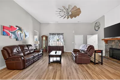 213 Randall Drive, Carrollton, GA 30117 - Photo 6