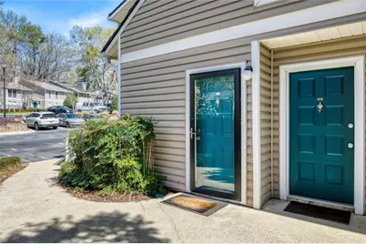 1107 Wynnes Ridge Circle SE, Marietta, GA 30067 - Photo 2