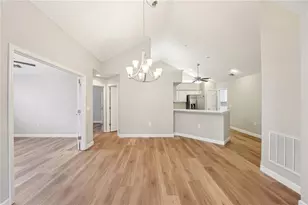 2607 Village Ln, Roswell, GA 30075 - Photo 8