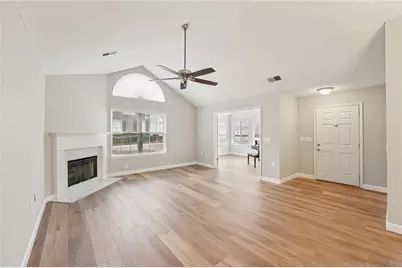 2607 Village Lane, Roswell, GA 30075 - Photo 14