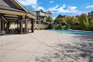 2443 Gatebury Cir, Atlanta, GA 30341 - Photo 8