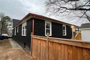 1332 Thurgood St SW, Atlanta, GA 30314 - Photo 2