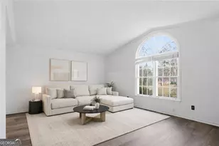 1543 Glencrest Trail, Lawrenceville, GA 30043 - Photo 4