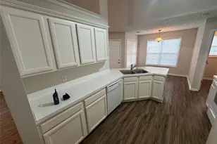 4343 Grey Park Dr, Buford, GA 30519 - Photo 6