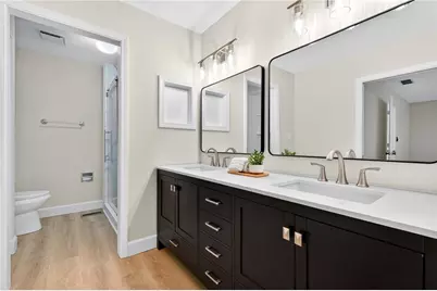 4590 Village Oaks Circle, Dunwoody, GA 30338 - Photo 28