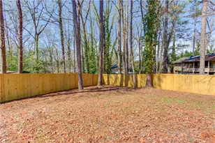 207 Cedar Way SE, Marietta, GA 30060 - Photo 10