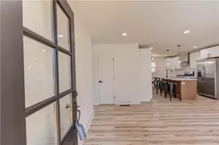 207 Cedar Way SE, Marietta, GA 30060 - Photo 4