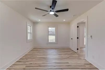 207 Cedar Way SE, Marietta, GA 30060 - Photo 18