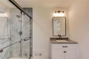 207 Cedar Way SE, Marietta, GA 30060 - Photo 14