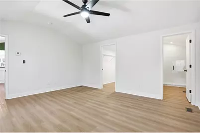 127 Perry Street, Loganville, GA 30052 - Photo 10