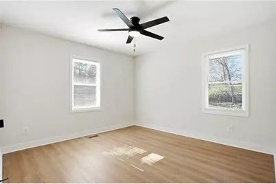 127 Perry Street, Loganville, GA 30052 - Photo 16