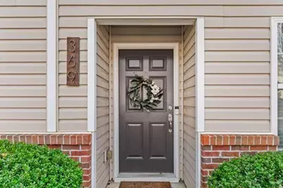 369 Hiawassee Drive, Woodstock, GA 30188 - Photo 2