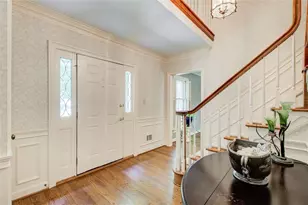 854 Newcastle Dr SW, Lilburn, GA 30047 - Photo 8