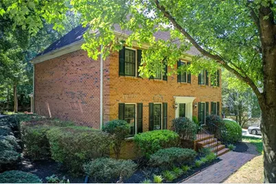 854 Newcastle Drive SW, Lilburn, GA 30047 - Photo 2