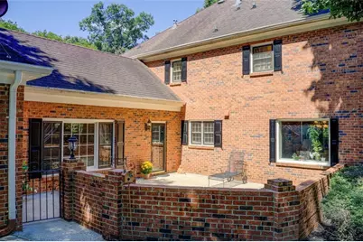 854 Newcastle Drive SW, Lilburn, GA 30047 - Photo 4