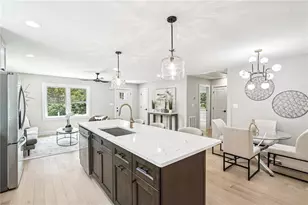 1005 Pinedale Dr SE, Smyrna, GA 30080 - Photo 12